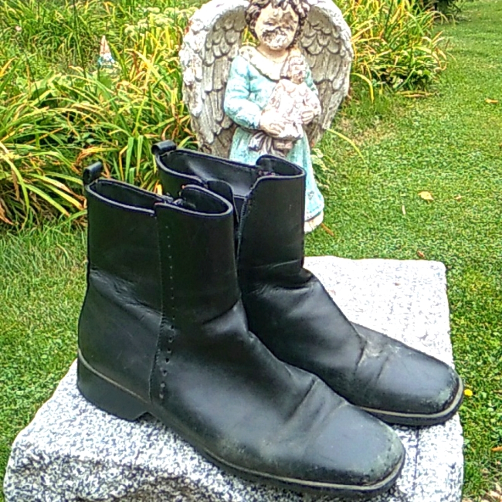 👢Vintage BASS Booties Black Glenda Sz 8/9